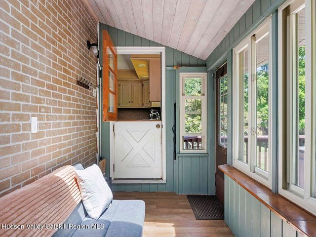 284 Tuckers Corners Road, Highland, NY 12528