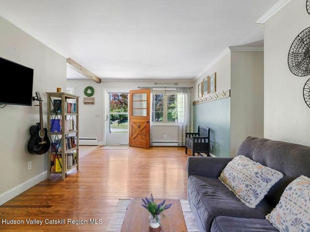 284 Tuckers Corners Road, Highland, NY 12528