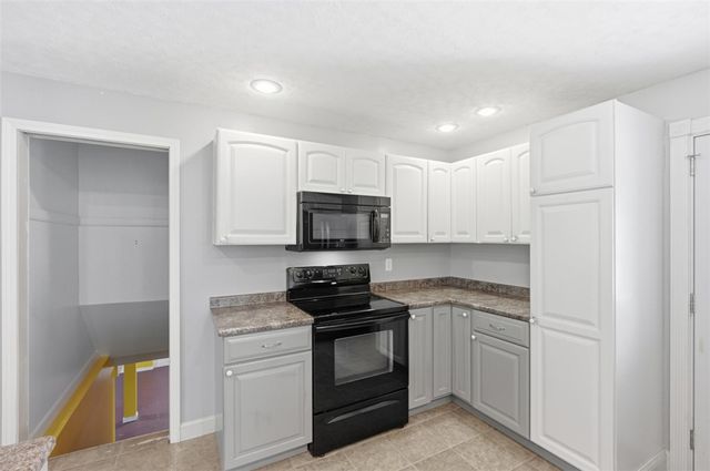 601 Wack Dr, Rochester Twp, PA 15074