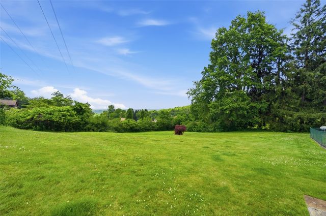 601 Wack Dr, Rochester Twp, PA 15074