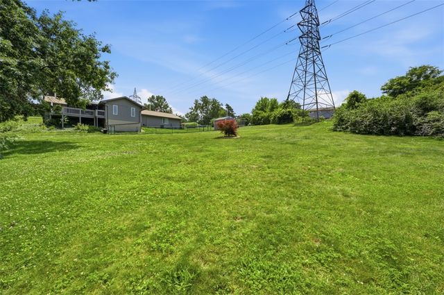 601 Wack Dr, Rochester Twp, PA 15074