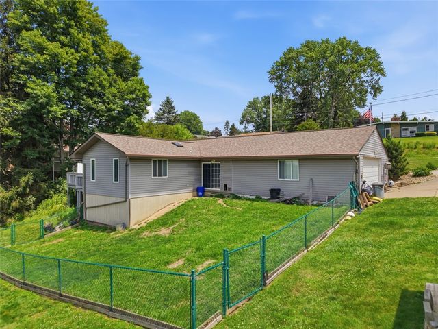 601 Wack Dr, Rochester Twp, PA 15074