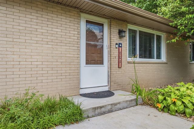 601 Wack Dr, Rochester Twp, PA 15074