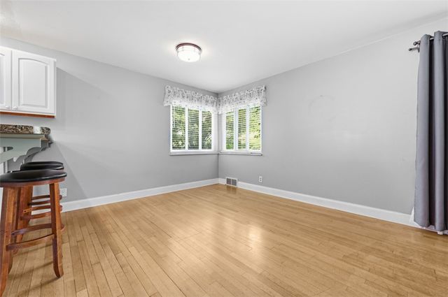 601 Wack Dr, Rochester Twp, PA 15074