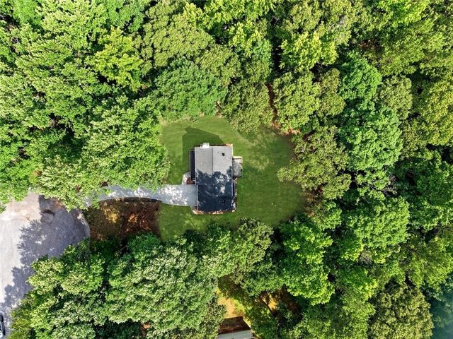 3434 Irvin Drive, Loganville, GA 30052