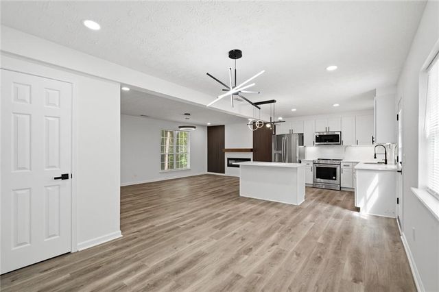 3434 Irvin Drive, Loganville, GA 30052
