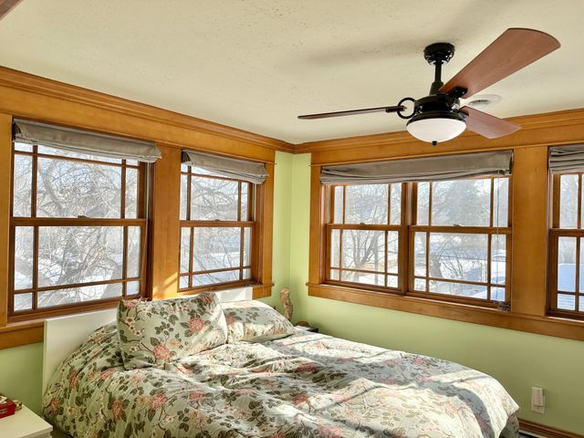 613 W Fountain Street, Albert Lea, MN 56007