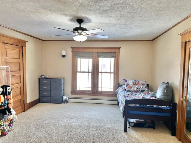 613 W Fountain Street, Albert Lea, MN 56007