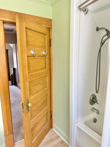 613 W Fountain Street, Albert Lea, MN 56007