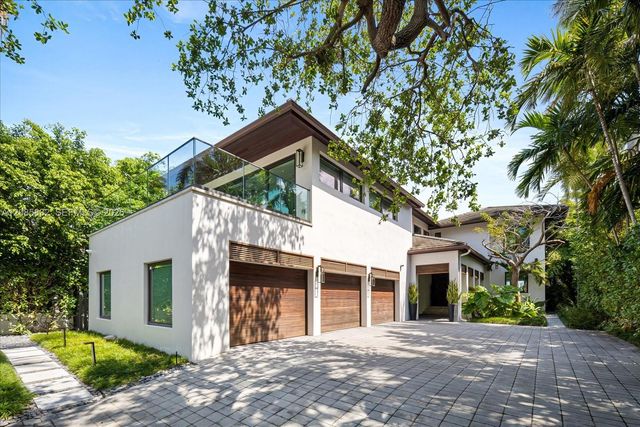 401 E Rivo Alto Drive, Miami Beach, FL 33139