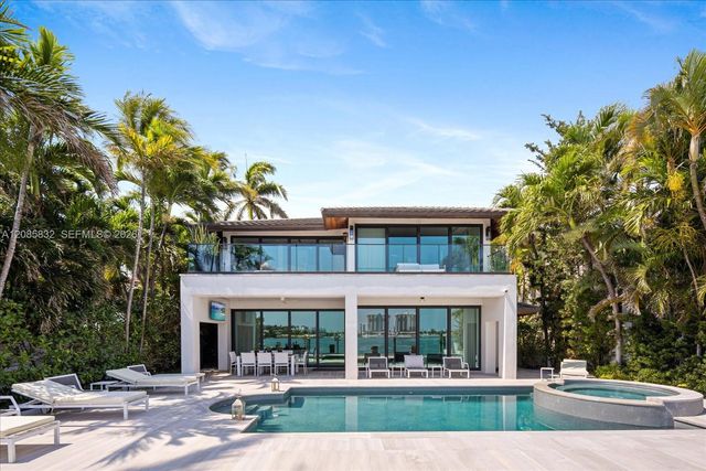 401 E Rivo Alto Drive, Miami Beach, FL 33139