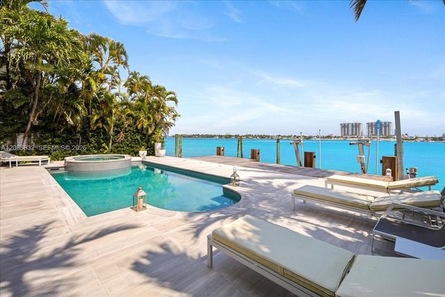 401 E Rivo Alto Drive, Miami Beach, FL 33139
