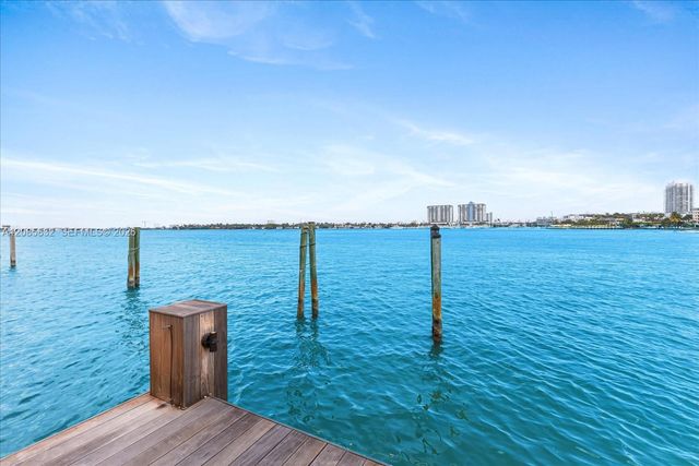 401 E Rivo Alto Drive, Miami Beach, FL 33139