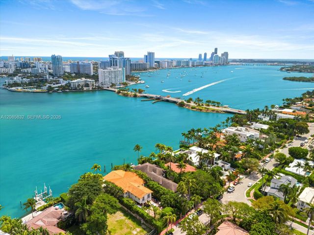 401 E Rivo Alto Drive, Miami Beach, FL 33139