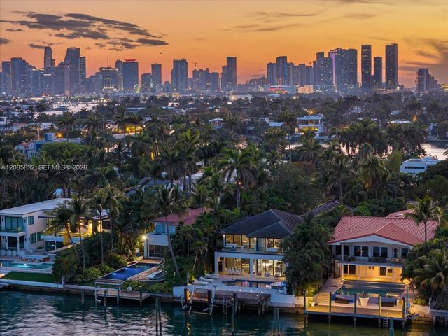 401 E Rivo Alto Drive, Miami Beach, FL 33139