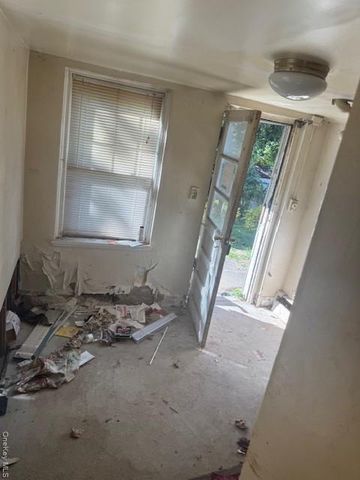 41 N Goodwin Avenue, Elmsford, NY 10523