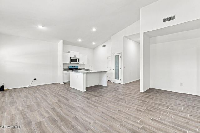 340 BELMORE, San Elizario, TX 79849