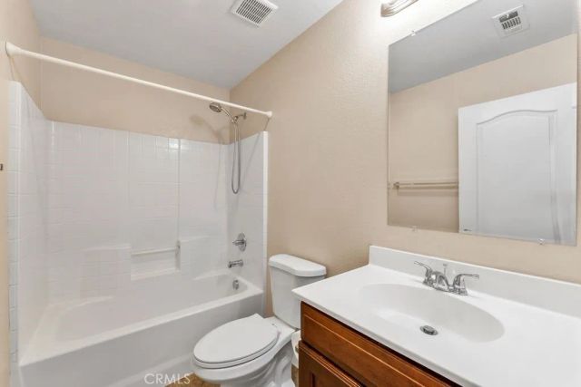 7447 Larsen Bay Street, Eastvale, CA 92880