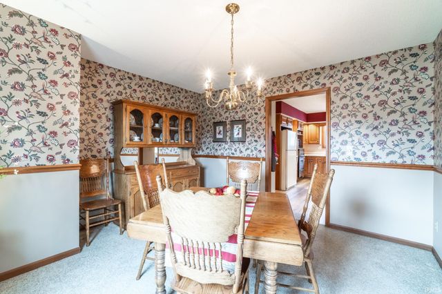 2819 Golden Fields Court, Fort Wayne, IN 46818