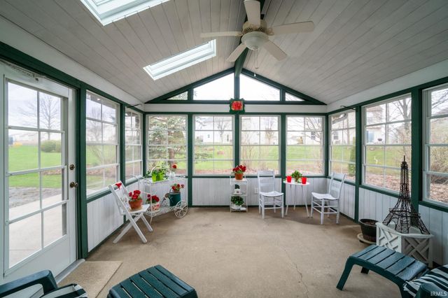 2819 Golden Fields Court, Fort Wayne, IN 46818