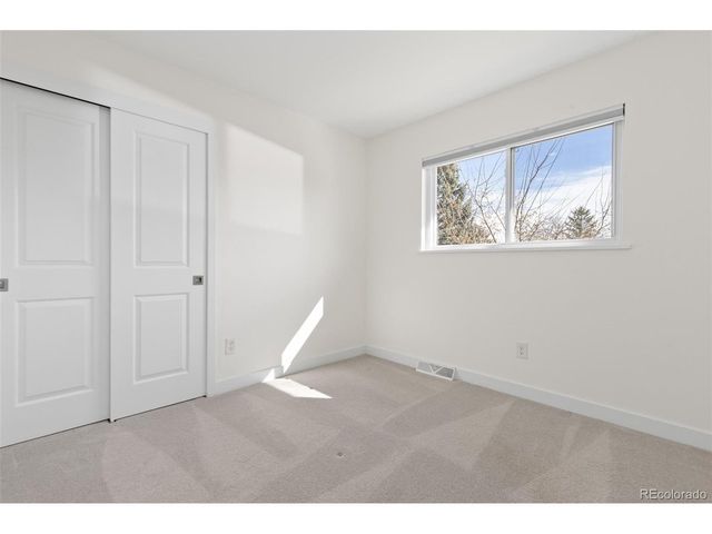 1350 Holly Dr W, Broomfield, CO 80020