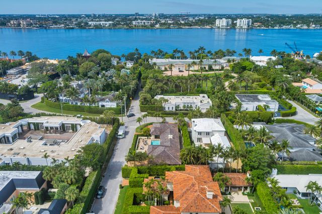 575 N Lake Way, Palm Beach, FL 33480
