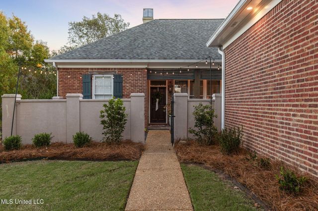 115 Camden Court, Madison, MS 39110