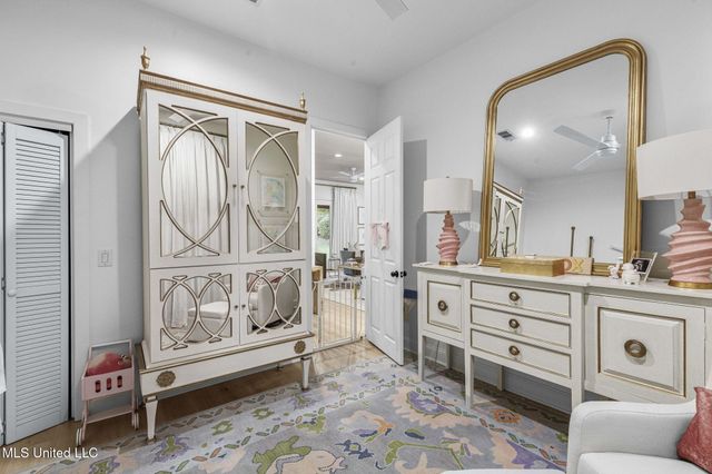 115 Camden Court, Madison, MS 39110