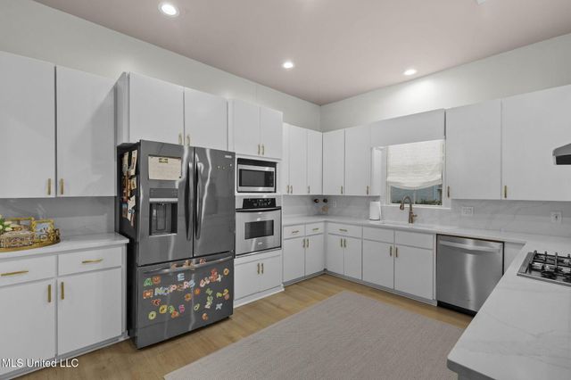 115 Camden Court, Madison, MS 39110