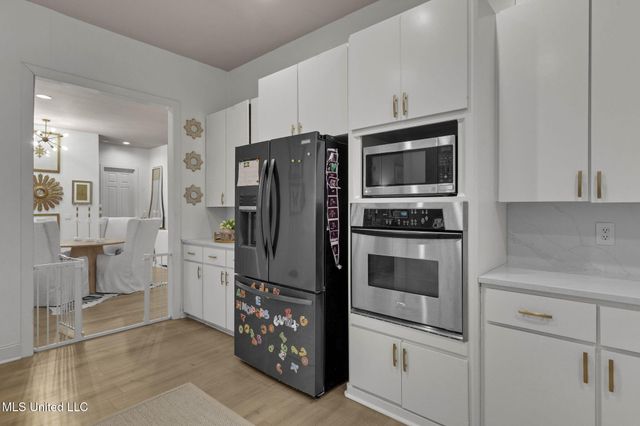 115 Camden Court, Madison, MS 39110