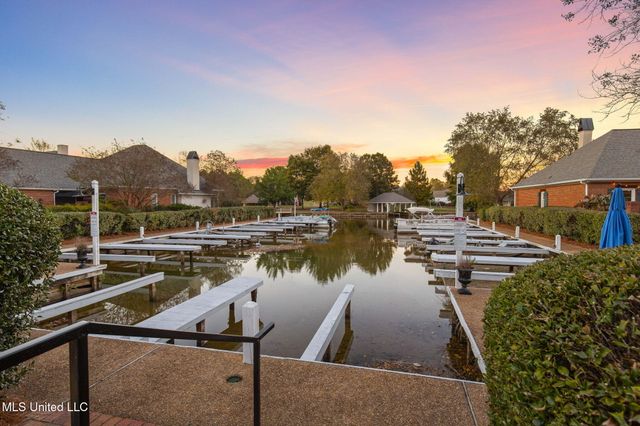 115 Camden Court, Madison, MS 39110