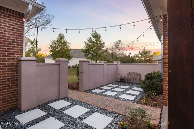 115 Camden Court, Madison, MS 39110