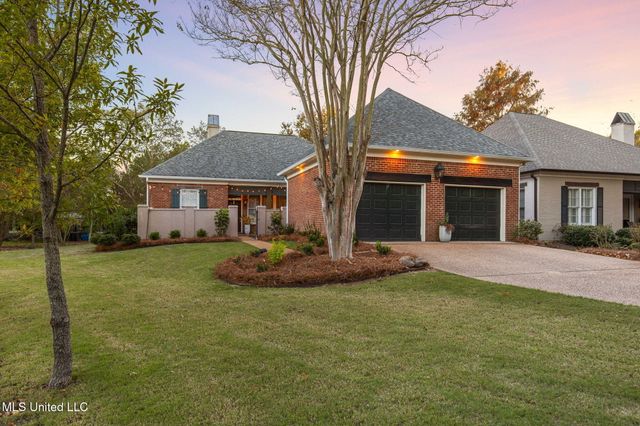 115 Camden Court, Madison, MS 39110