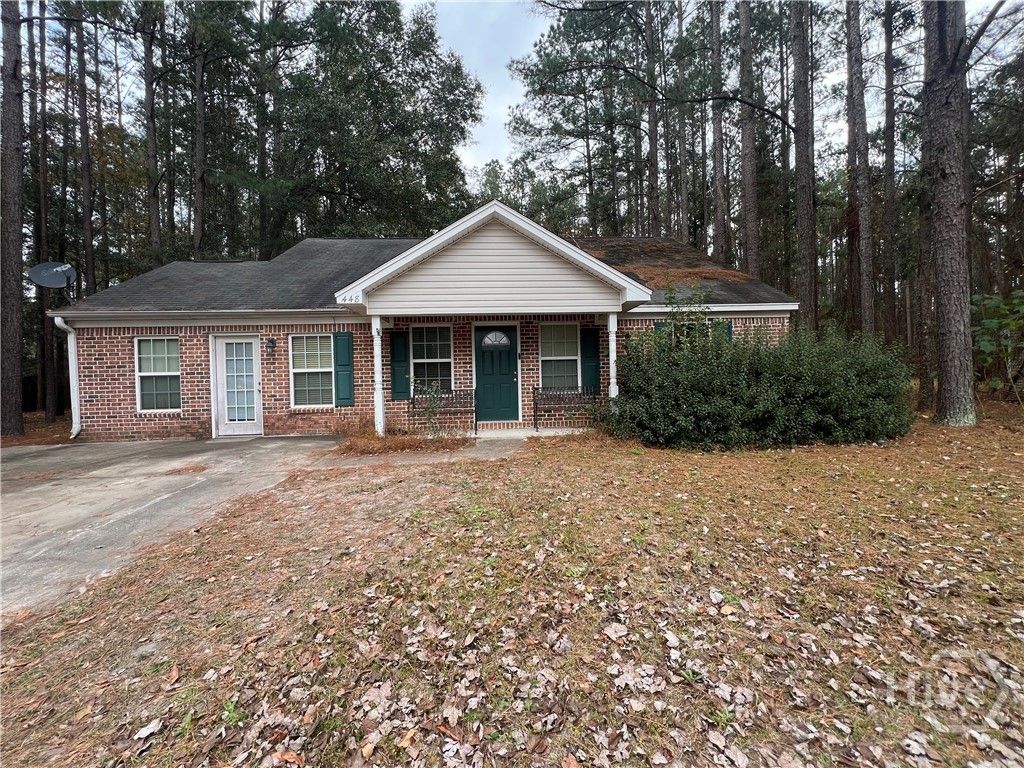 448 Shadowbrook Circle, Springfield, GA 31329