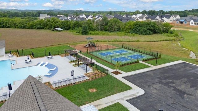 7517 Sutcliff Drive, College Grove, TN 37046