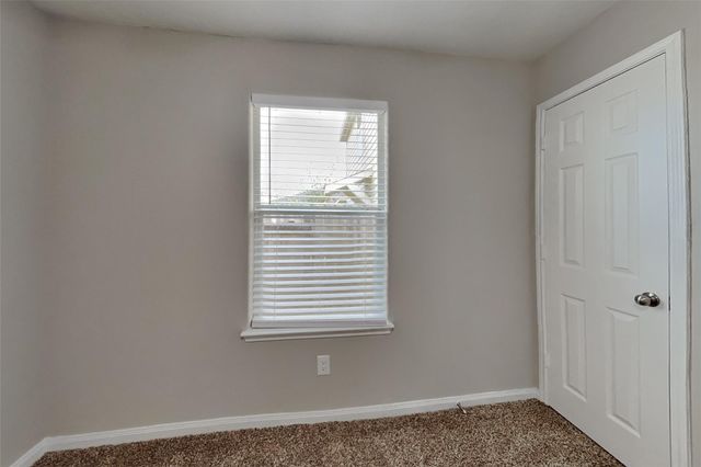 6826 Clover Walk Lane, Richmond, TX 77469