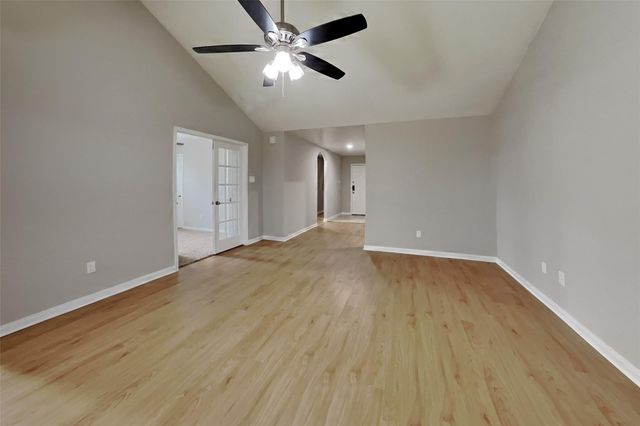 6826 Clover Walk Lane, Richmond, TX 77469