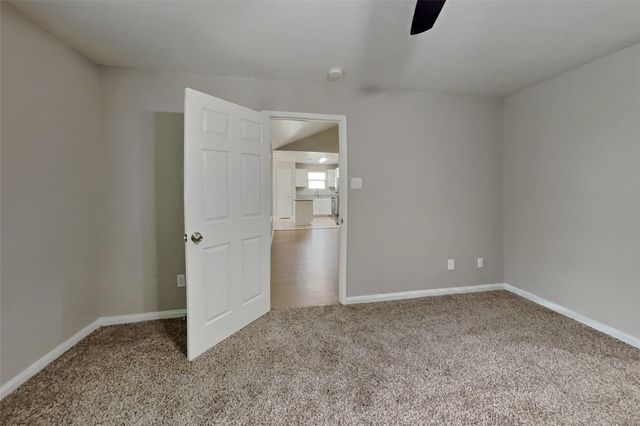 6826 Clover Walk Lane, Richmond, TX 77469