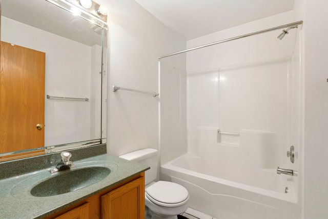 1114 Des Plaines Avenue, Forest Park, IL 60130