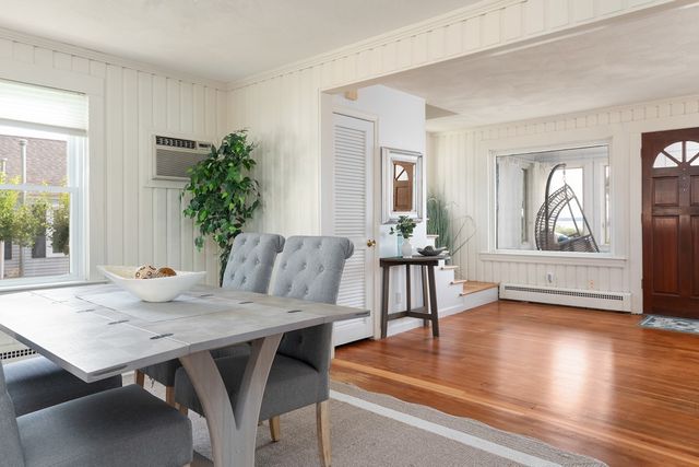 72 Bay Road, Barrington, RI 02806