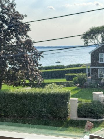 72 Bay Road, Barrington, RI 02806