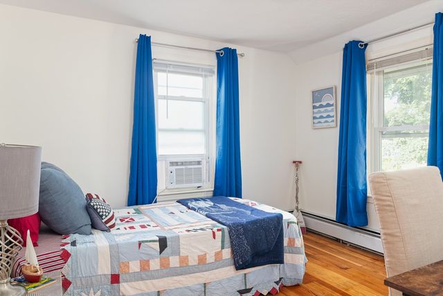 72 Bay Road, Barrington, RI 02806