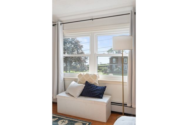 72 Bay Road, Barrington, RI 02806