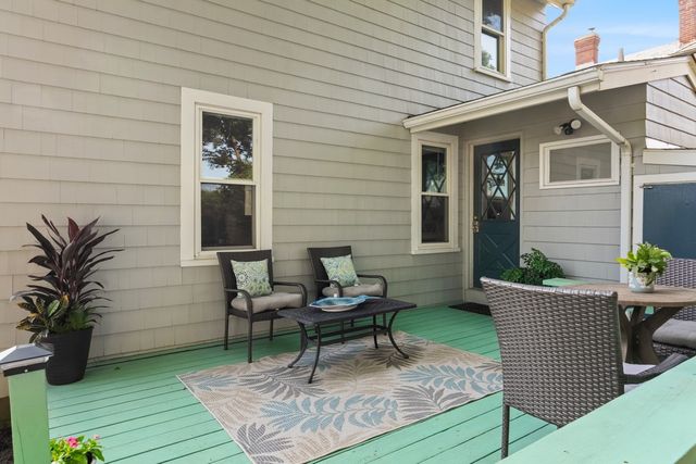 72 Bay Road, Barrington, RI 02806