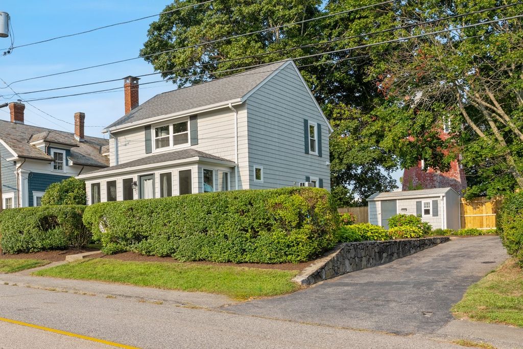 72 Bay Road, Barrington, RI 02806