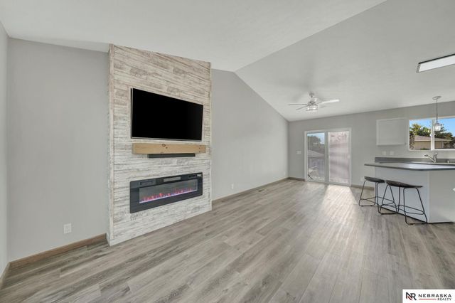 4135 W Huntington Avenue, Lincoln, NE 68528