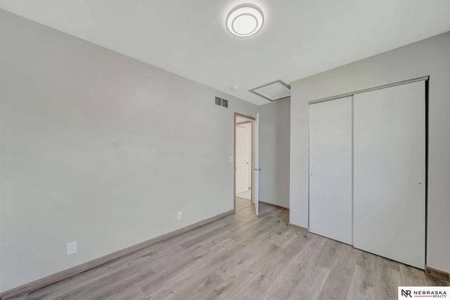 4135 W Huntington Avenue, Lincoln, NE 68528