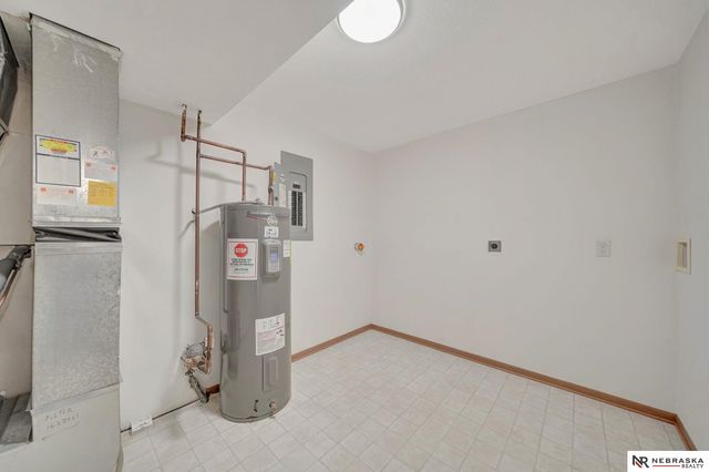 4135 W Huntington Avenue, Lincoln, NE 68528