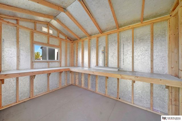 4135 W Huntington Avenue, Lincoln, NE 68528