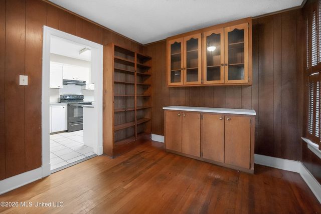 3021 Downing Street, Jackson, MS 39216